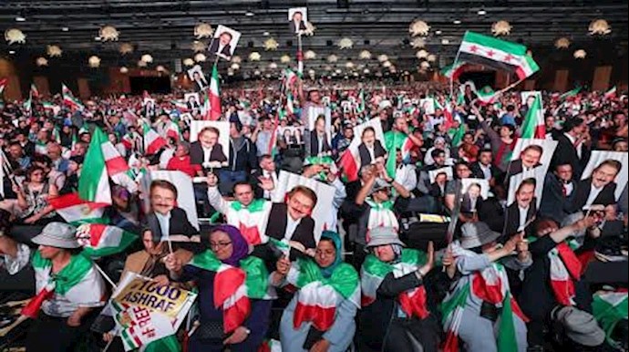 إيران الکبيرة تجدر بهکذا مقاومة