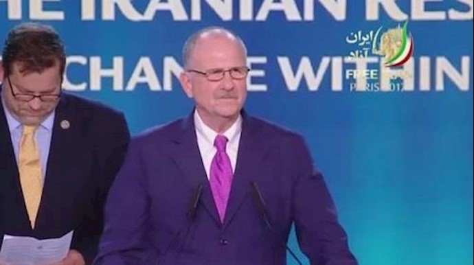 القاضي تدبو عضو الکونغرس الامريکي: قريبا سوف نری الحرية والديمقراطية في إيران