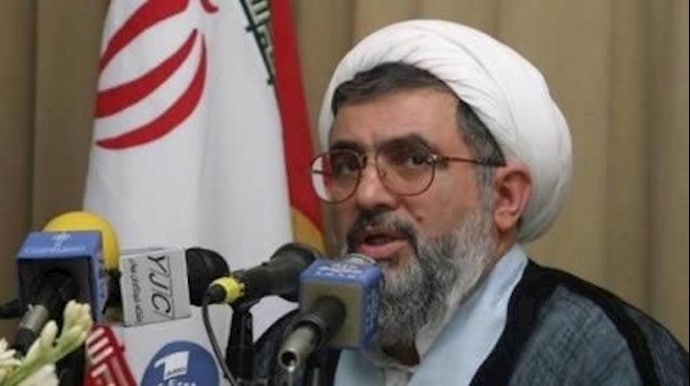 وزير سابق في النظام الإيراني: خميني أمر بإعدام 30 ألف سجين