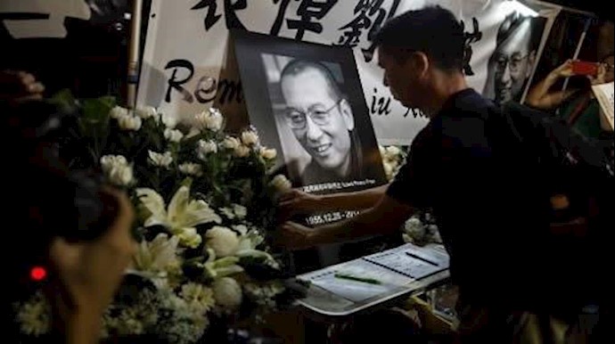وفاة المعارض الصيني ليو شياوبو الحائز جائزة نوبل للسلام