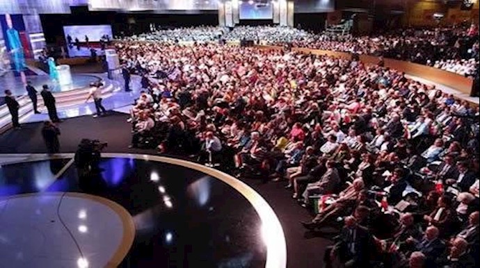 ليس بمجرد تجمع عادي