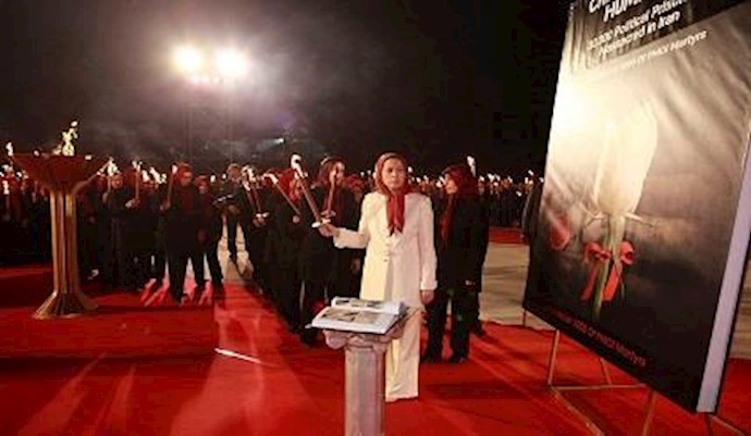 تخليد لأبطال إيرانيين في مجزرة عام 1988- اغسطس 2017