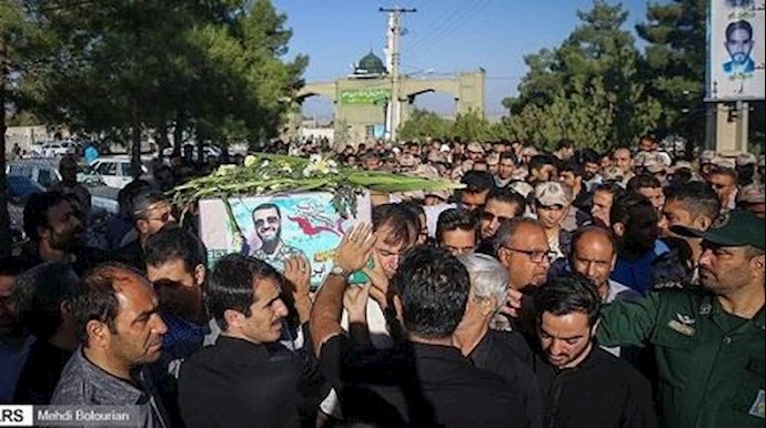 النظام الإيراني يشيع قائداً بالباسيج و35 أفغانياً قتلوا في سوريا