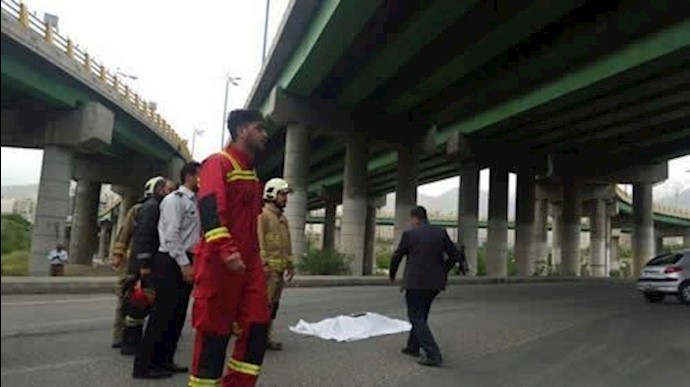 ثلاث حالات انتحار علی الأقل في يوم واحد في ايران