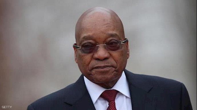 رئيس جنوب أفريقيا "ينجو" من الإقالة