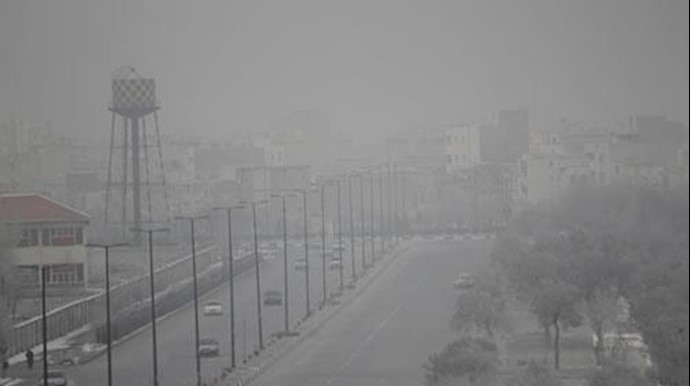 تلوث الهواء في مدينتي مشهد وأراک الايرانيتين في وضع خطير