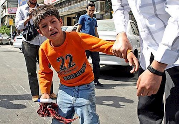 اعتقال أکثر من 300من أطفال العمل في شوارع طهران