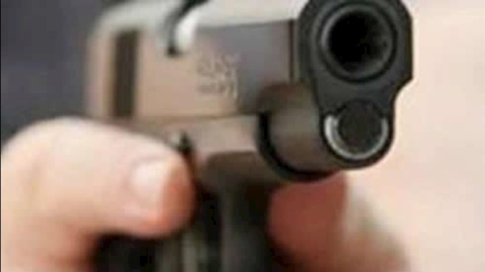 مقتل مراهق من أهالي مدينة عبادان برصاص مأموري الأمن الداخلي المجرمي+فيديو