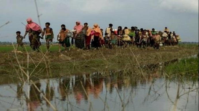 بوادر أزمة انسانية مع عبور نحو 125 ألفا من الروهينغا الی بنغلادش