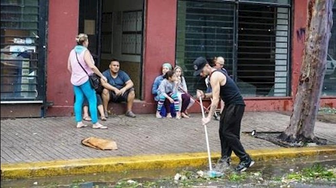 اعصار ماريا يضرب بورتوريکو بسرعة وصلت الی 175 کيلومترا في الساعة