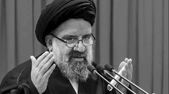 امام جمعة طهران يصف روحاني بالکذاب