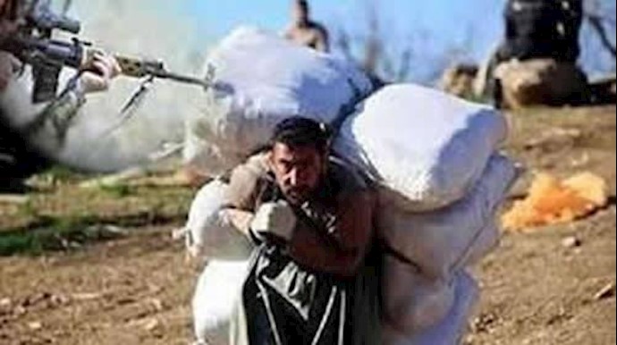 عناصر الحرس التابعة للنظام الإيراني تقتل کاسبا کرديا